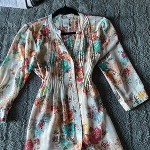 American Rag woman’s blouse